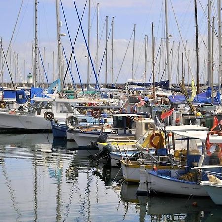 F2 Climatise A Golfe -Juan En Front De Mer Et Piscine Валлорис Экстерьер фото